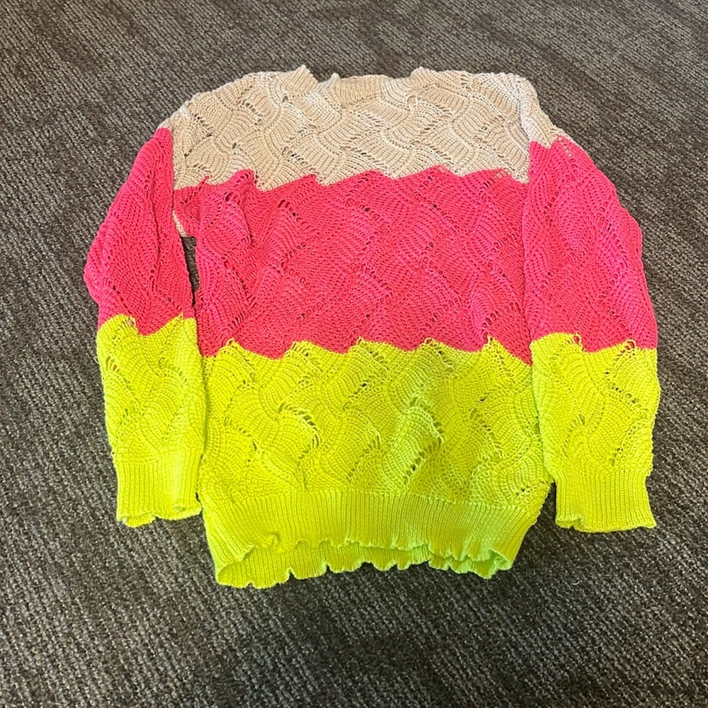 Sweater oversized